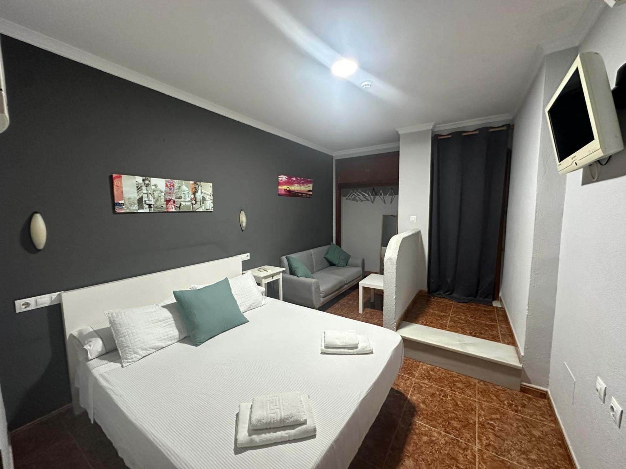 Hostal Tarik Hotel Tarifa Luaran gambar