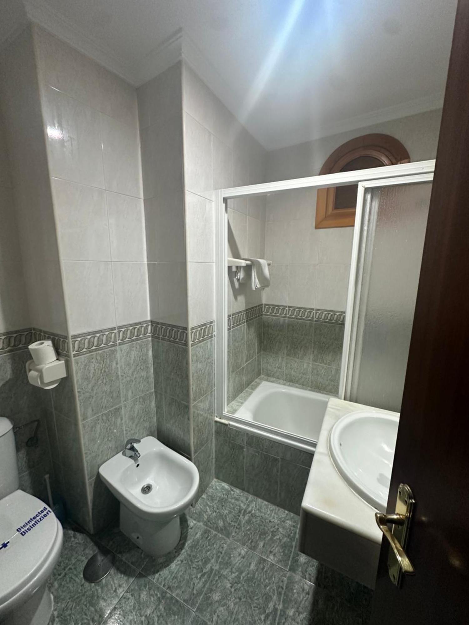 Hostal Tarik Hotel Tarifa Luaran gambar