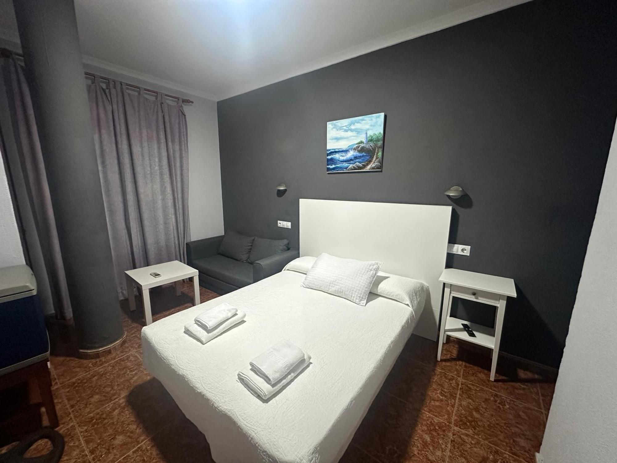 Hostal Tarik Hotel Tarifa Luaran gambar