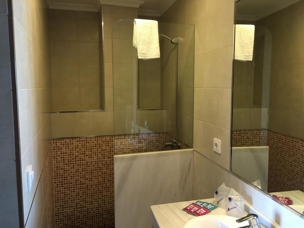 Hostal Tarik Hotel Tarifa Luaran gambar